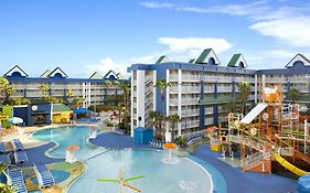 Holiday Inn Suites Waterpark